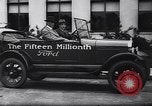 Image 15 millionième Ford Modèle T Highland Park Michigan USA, 1927, de la seconde 41 séquences d'archives historiques vidéo 65675030986