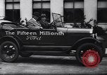 Image 15 millionième Ford Modèle T Highland Park Michigan USA, 1927, de la seconde 46 séquences d'archives historiques vidéo 65675030986