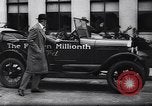 Image 15 millionième Ford Modèle T Highland Park Michigan USA, 1927, de la seconde 52 séquences d'archives historiques vidéo 65675030986