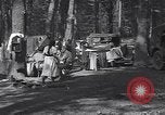 Immagine di Famiglia campeggio United States USA, 1919, secondo 5 filmato di repertorio 65675030988