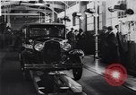 Immagine di Venti milionesima Ford Dearborn Michigan USA, 1931, secondo 17 filmato di repertorio 65675030989