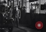 Immagine di Venti milionesima Ford Dearborn Michigan USA, 1931, secondo 29 filmato di repertorio 65675030989