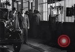 Immagine di Venti milionesima Ford Dearborn Michigan USA, 1931, secondo 31 filmato di repertorio 65675030989