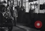 Immagine di Venti milionesima Ford Dearborn Michigan USA, 1931, secondo 33 filmato di repertorio 65675030989