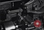 Image le travail des métaux Dearborn Michigan USA, 1929, de la seconde 16 séquences d'archives historiques vidéo 65675030996
