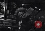 Image le travail des métaux Dearborn Michigan USA, 1929, de la seconde 37 séquences d'archives historiques vidéo 65675030996
