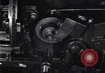 Image le travail des métaux Dearborn Michigan USA, 1929, de la seconde 38 séquences d'archives historiques vidéo 65675030996