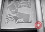 Standbild riesiger Globus Zimmer United States USA, 1937, aus Sekunde 21 historischem Filmmaterial Videoclip 65675031002