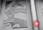 Standbild riesiger Globus Zimmer United States USA, 1937, aus Sekunde 27 historischem Filmmaterial Videoclip 65675031002