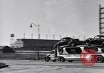 Immagine di 1946 automobili Ford Dearborn Michigan USA, 1938, secondo 12 filmato di repertorio 65675031010