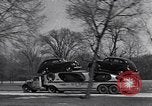 Immagine di 1946 automobili Ford Dearborn Michigan USA, 1938, secondo 24 filmato di repertorio 65675031010