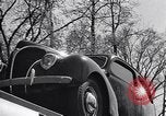 Immagine di 1946 automobili Ford Dearborn Michigan USA, 1938, secondo 30 filmato di repertorio 65675031010