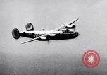 Immagine di B-24 bombardiere United States USA, 1943, secondo 6 filmato di repertorio 65675031011