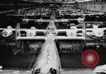 Immagine di B-24 bombardiere United States USA, 1943, secondo 61 filmato di repertorio 65675031011