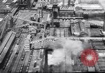 Immagine di Ford Motor Company impianto Dearborn Michigan USA, 1930, secondo 41 filmato di repertorio 65675031012