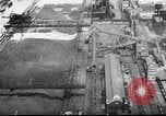 Immagine di Ford Motor Company impianto Dearborn Michigan USA, 1930, secondo 45 filmato di repertorio 65675031012