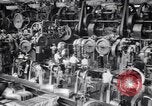 Immagine di Auto Parte superiore scocca fabbricazione Dearborn Michigan USA, 1930, secondo 9 filmato di repertorio 65675031013