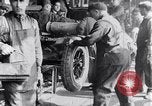 Image Ford Motor Company ligne d'assemblage Highland Park Michigan USA, 1917, de la seconde 8 séquences d'archives historiques vidéo 65675031026