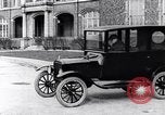 Image diverses Model-T Ford voitures United States USA, 1917, de la seconde 8 séquences d'archives historiques vidéo 65675031032