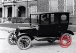 Image diverses Model-T Ford voitures United States USA, 1917, de la seconde 10 séquences d'archives historiques vidéo 65675031032