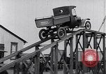 Standbild Ruckstell Achse hohen Rampe United States USA, 1917, aus Sekunde 17 historischem Filmmaterial Videoclip 65675031038