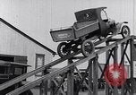Standbild Ruckstell Achse hohen Rampe United States USA, 1917, aus Sekunde 18 historischem Filmmaterial Videoclip 65675031038