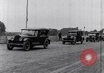 Standbild Parade der neue Ford Motor Company Cars United States USA, 1925, aus Sekunde 14 historischem Filmmaterial Videoclip 65675031039