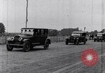 Standbild Parade der neue Ford Motor Company Cars United States USA, 1925, aus Sekunde 31 historischem Filmmaterial Videoclip 65675031039