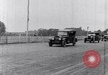 Standbild Parade der neue Ford Motor Company Cars United States USA, 1925, aus Sekunde 39 historischem Filmmaterial Videoclip 65675031039