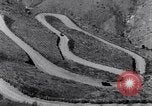 Immagine di Ford auto turismo strade di montagna United States USA, 1917, secondo 24 filmato di repertorio 65675031041