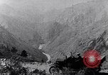 Immagine di Ford auto turismo strade di montagna United States USA, 1917, secondo 36 filmato di repertorio 65675031041