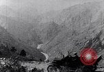 Immagine di Ford auto turismo strade di montagna United States USA, 1917, secondo 43 filmato di repertorio 65675031041