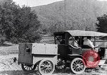 Immagine di Lato strada camping United States USA, 1917, secondo 7 filmato di repertorio 65675031042