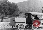 Immagine di Lato strada camping United States USA, 1917, secondo 8 filmato di repertorio 65675031042