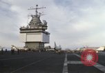 Standbild USS Enterprise Golf von Tonkin Vietnam, 1968, aus Sekunde 15 historischem Filmmaterial Videoclip 65675031044