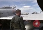 Standbild USS Enterprise Golf von Tonkin Vietnam, 1968, aus Sekunde 55 historischem Filmmaterial Videoclip 65675031045