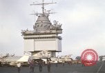 Standbild USS Enterprise Golf von Tonkin Vietnam, 1968, aus Sekunde 11 historischem Filmmaterial Videoclip 65675031046