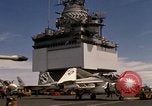Standbild A-4F auf die USS Enterprise Golf von Tonkin Vietnam, 1968, aus Sekunde 12 historischem Filmmaterial Videoclip 65675031047