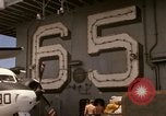 Standbild A-4F auf die USS Enterprise Golf von Tonkin Vietnam, 1968, aus Sekunde 18 historischem Filmmaterial Videoclip 65675031047