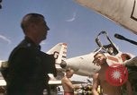 Standbild A-4F auf die USS Enterprise Golf von Tonkin Vietnam, 1968, aus Sekunde 49 historischem Filmmaterial Videoclip 65675031047