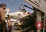 Standbild A-4F auf die USS Enterprise Golf von Tonkin Vietnam, 1968, aus Sekunde 53 historischem Filmmaterial Videoclip 65675031047