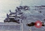 Standbild USS Enterprise Feuer Pearl Harbor Hawaii USA, 1969, aus Sekunde 35 historischem Filmmaterial Videoclip 65675031048