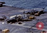Standbild USS Enterprise Feuer Pearl Harbor Hawaii USA, 1969, aus Sekunde 54 historischem Filmmaterial Videoclip 65675031048