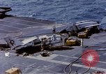 Standbild USS Enterprise Feuer Pearl Harbor Hawaii USA, 1969, aus Sekunde 55 historischem Filmmaterial Videoclip 65675031048