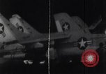 Image fire sur USS Enterprise Pearl Harbor Hawaii USA, 1969, de la seconde 17 séquences d'archives historiques vidéo 65675031051