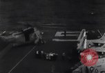 Image Blessures et lutte contre l'incendie à bord du USS Enterprise Pearl Harbor Hawaii USA, 1969, de la seconde 53 séquences d'archives historiques vidéo 65675031053