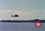 Immagine di USS Enterprise alla porta dopo il fuoco Pearl Harbor Hawaii USA, 1969, secondo 9 filmato di repertorio 65675031056