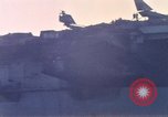 Immagine di USS Enterprise alla porta dopo il fuoco Pearl Harbor Hawaii USA, 1969, secondo 36 filmato di repertorio 65675031056