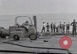 Standbild USS Forrestal Feuer Golf von Tonkin Vietnam, 1967, aus Sekunde 12 historischem Filmmaterial Videoclip 65675031059