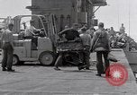 Standbild Cleanup nach USS Forrestal Feuer Golf von Tonkin Vietnam, 1967, aus Sekunde 13 historischem Filmmaterial Videoclip 65675031060